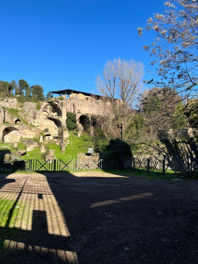 Shabby Roman Studio- Ai Fori Imperiali Luaran gambar